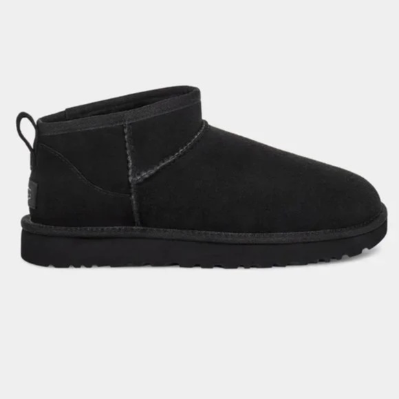 UGG Classic Ultra Mini Booties Black Boots NWOT Size 7 - Picture 1 of 6
